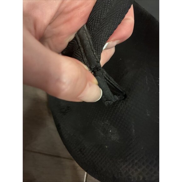 Prada Sport Men’s Authentic Solid Black Thong Flip Flops Sandals flip flops 8 - Picture 5 of 7